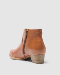 Wide Steps - Delmar