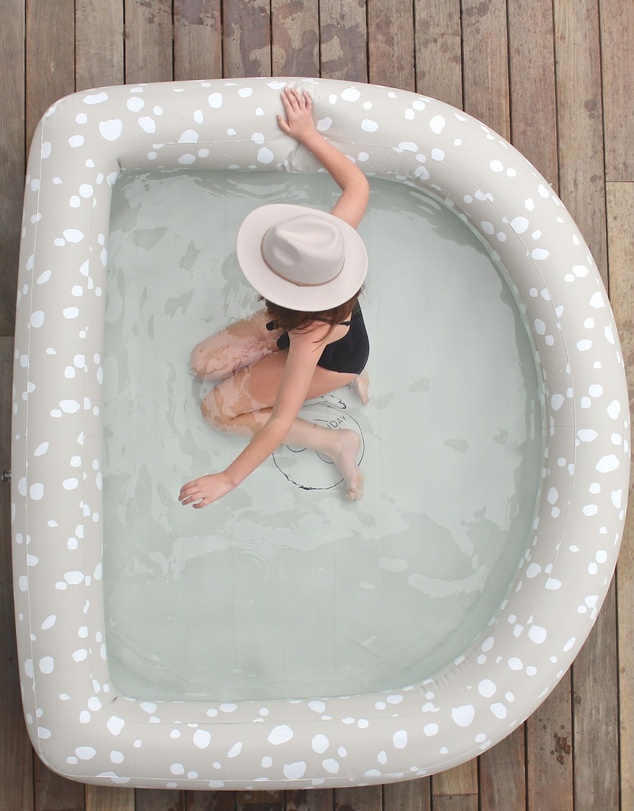 &Sunday - Bubbles Inflatable Arch Pool- Sand