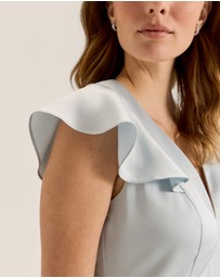 Review - Montreal Flounce Sleeve Dress