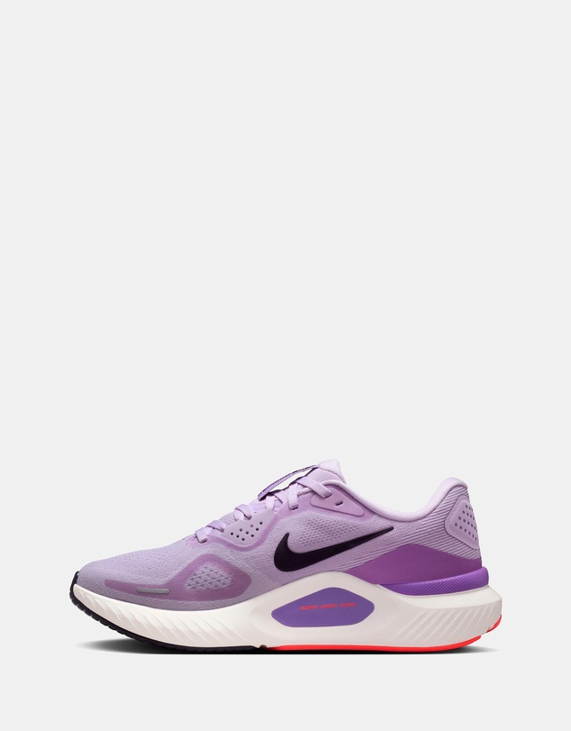 Nike - Structure 26 - Women's