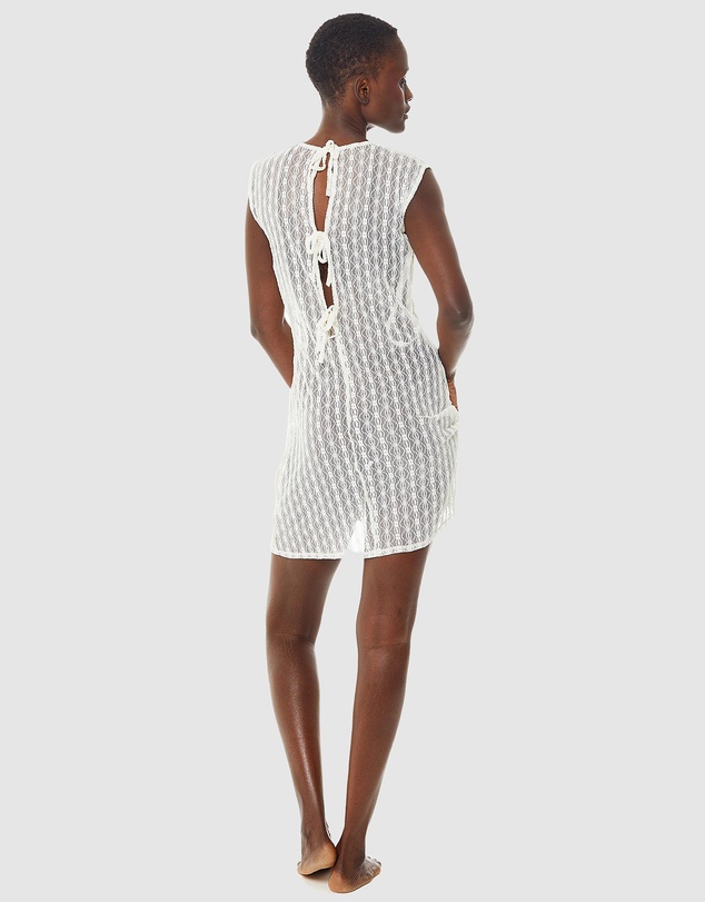 Find Me Now - Daisy Reversible Lace Dress