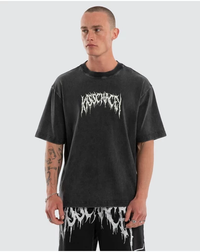 Kiss Chacey - Cagey Oversized Tee