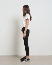 DRICOPER DENIM - Active Black Cuffed Jeans