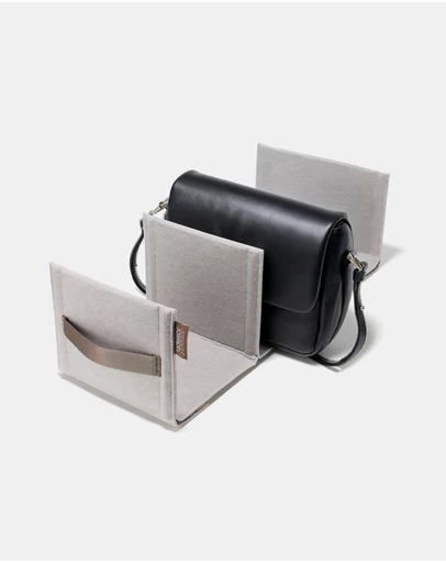 Joseph Joseph - Orderly™ Ecru Wardrobe Handbag Storage Organiser