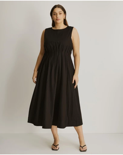 Atmos&Here Curvy - Anna Pintuck Maxi Dress
