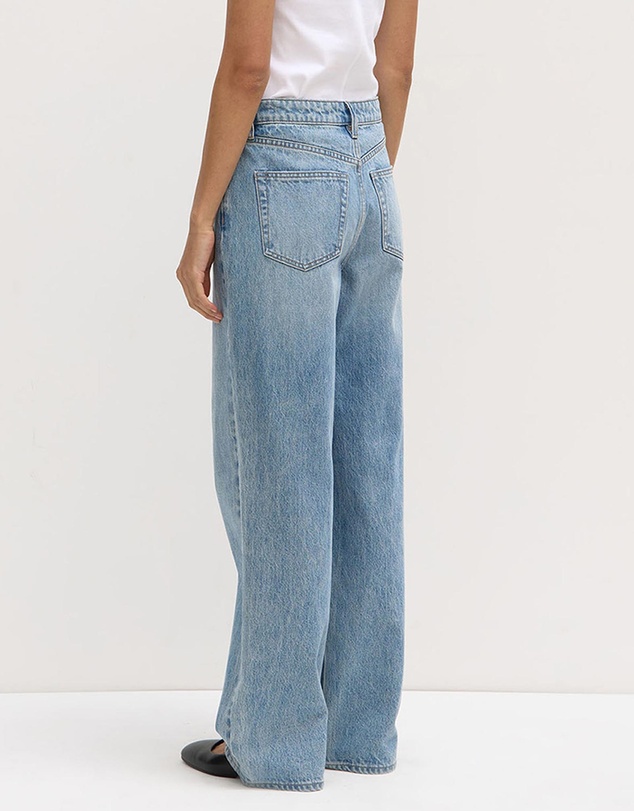 Assembly Label - Relaxed Jeans