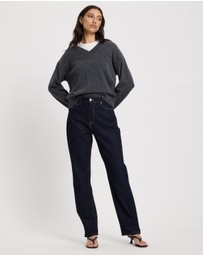 Minima Esenciales - High Rise Straight Leg Jeans
