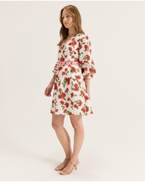 Review - Bella Vasette Dress