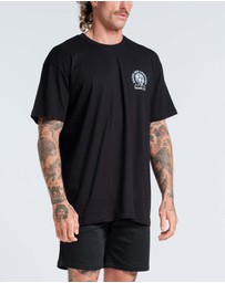 Vacancy Co - Dazed and Confused Tee