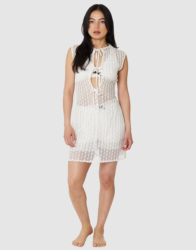 Find Me Now - Daisy Reversible Lace Dress