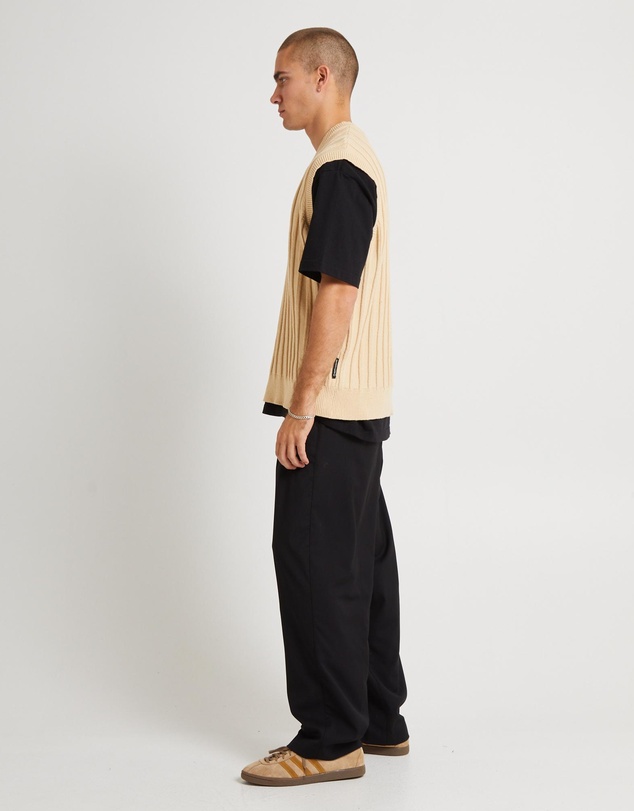Black Noise White Rain - Lambert Knit Vest