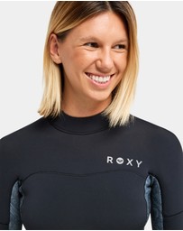 Roxy - Womens 2mm Swell Natural Long Sleeve Springsuit