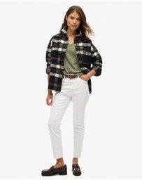 Superdry - Studios Slub Embroidered Vee Tee