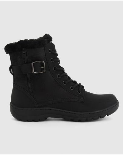 BLACK BLACK