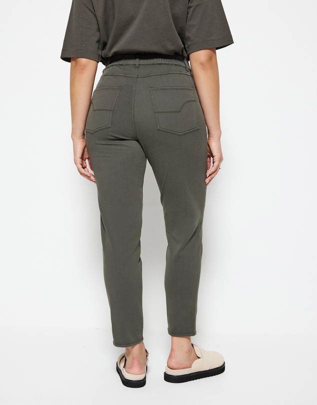 Commonry - The Soft Stretch Casual Pant