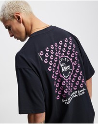 Oakley - Retro Flag Tee 1.0