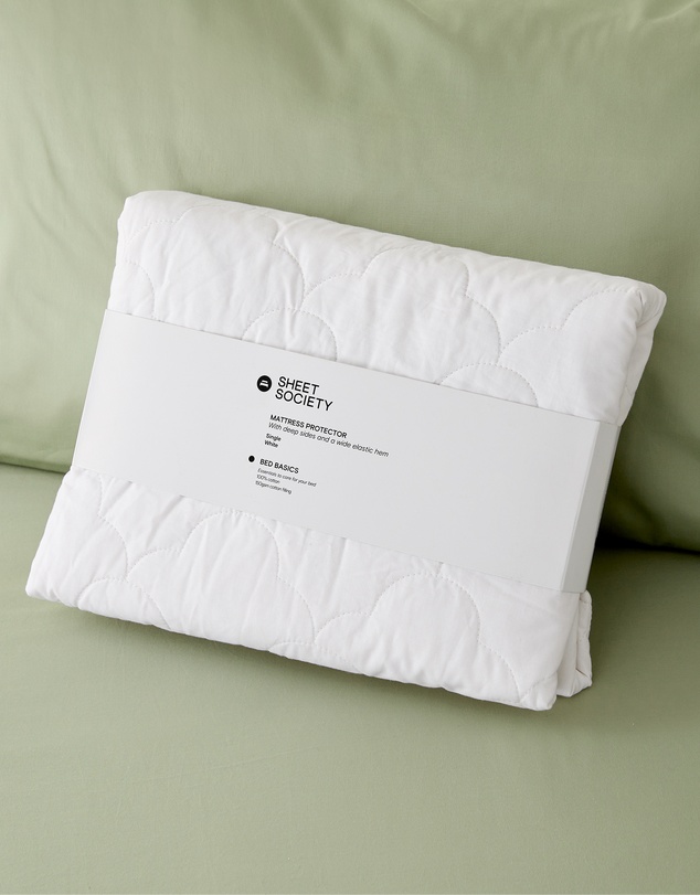 Sheet Society - Bed Basics Mattress Protector