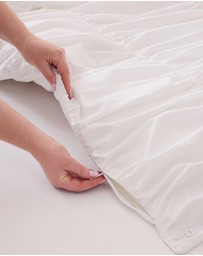 Sheet Society - Sofia Ruched Cotton Quilt Cover Set