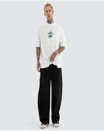 Kiss Chacey - Despair Street Tee