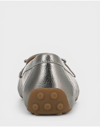 Vionic - Taryn Casual Slip-On Loafer - Pewter