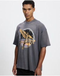 Represent - Golden Tour T-Shirt