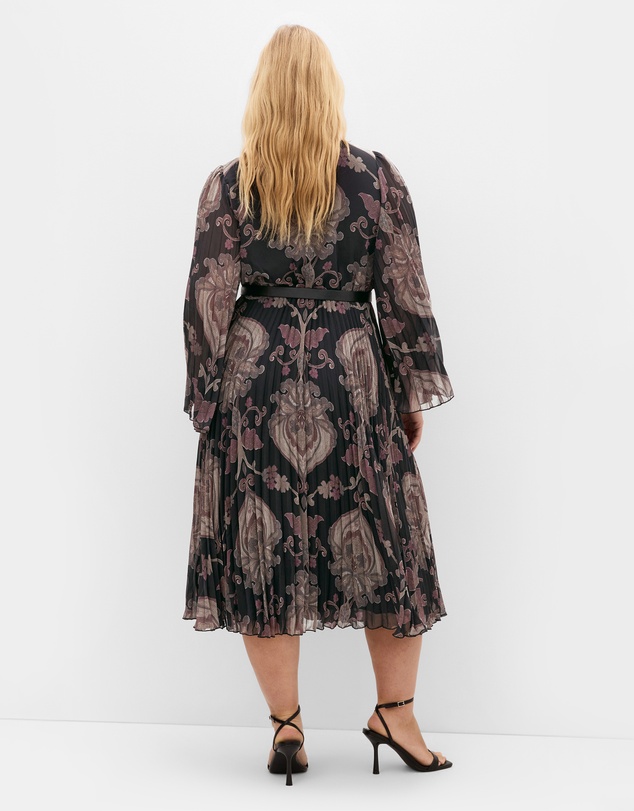 City Chic - Eloise Pleat Belted Midi Dress