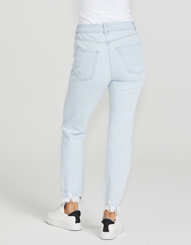 Sass - Suzi Jean