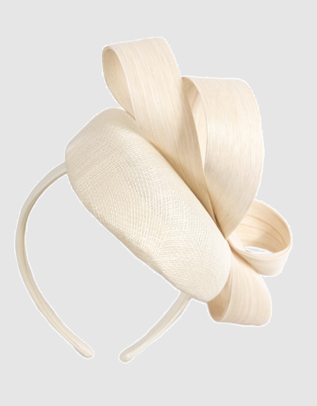 Max Alexander - Cream Pillbox Racing Fascinator