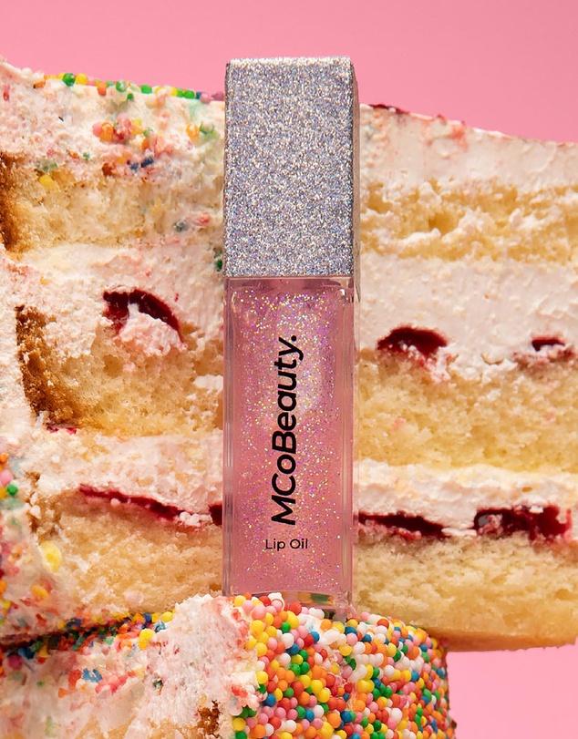 MCoBeauty - Lip Oil Hydrating Treatment - Birthday Edition