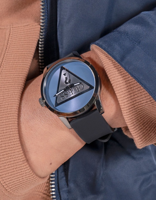 GUESS - Guess Triangle Men's 44mm Blue Dial Gunmetal Case and Black Leather Strap