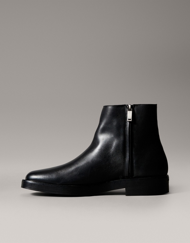 Calvin Klein - Refined Zip Leather Boots