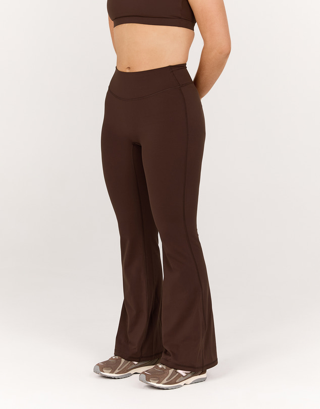 Muscle Republic - Luxe Bella Petite Flares