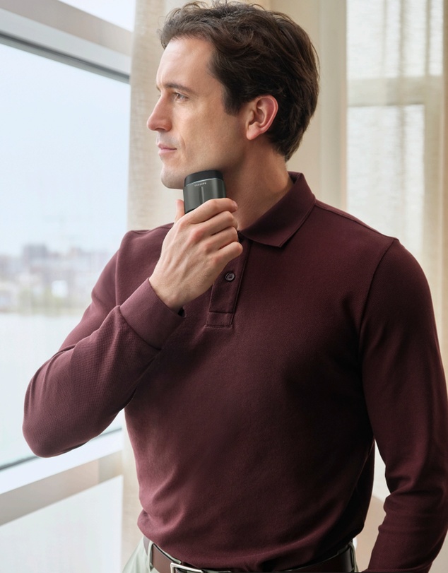 Philips - Philips Series 700 On the Go Electric Shaver, Charcoal Charcoal