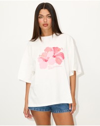 Dazie - Hibiscus Oversized Graphic Tee