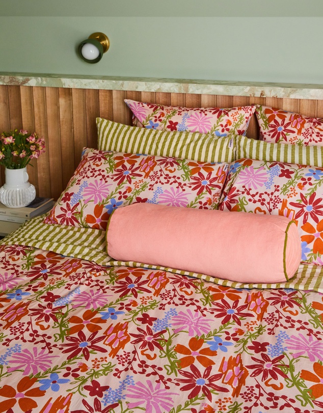 Mosey Me - Winter Garden Quilt Cover