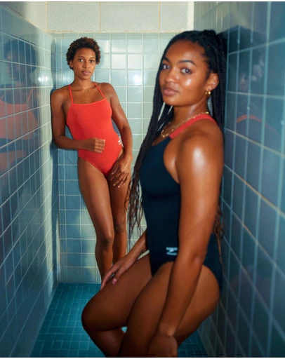 Speedo - Solid V-Back 2.0 One Piece