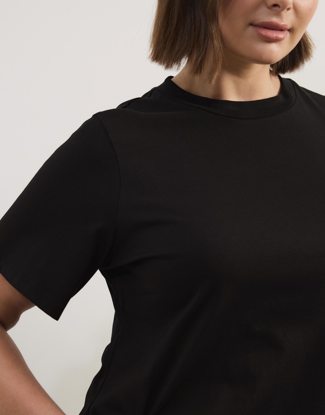 Atmos&Here Curvy - Lorrie Twist Waist T-Shirt
