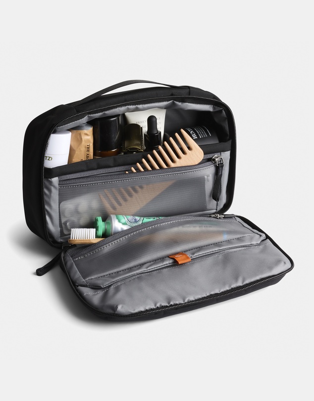 Bellroy - Hanging Toiletry Kit
