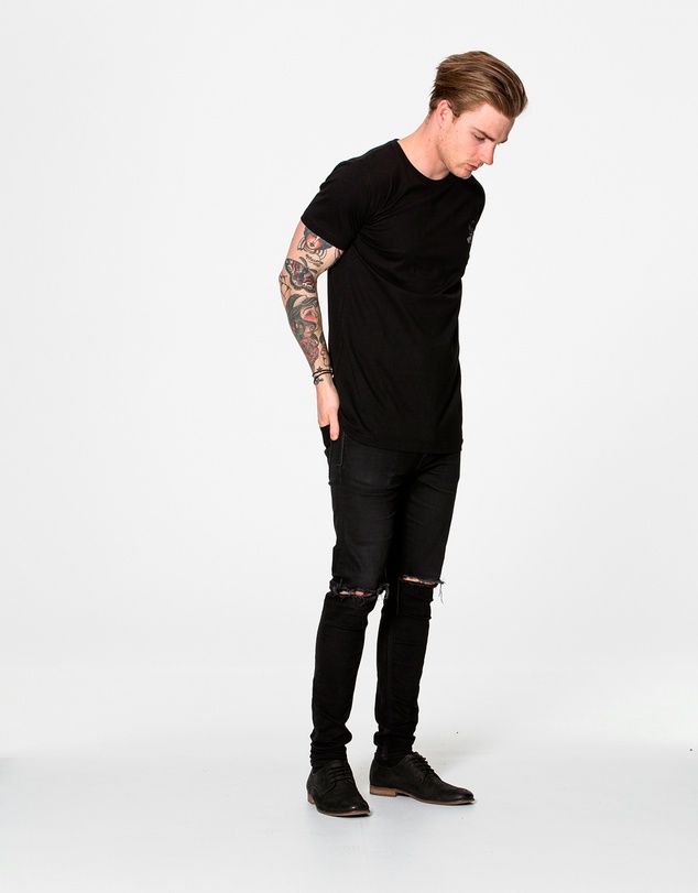 DVNT - Tower Tee