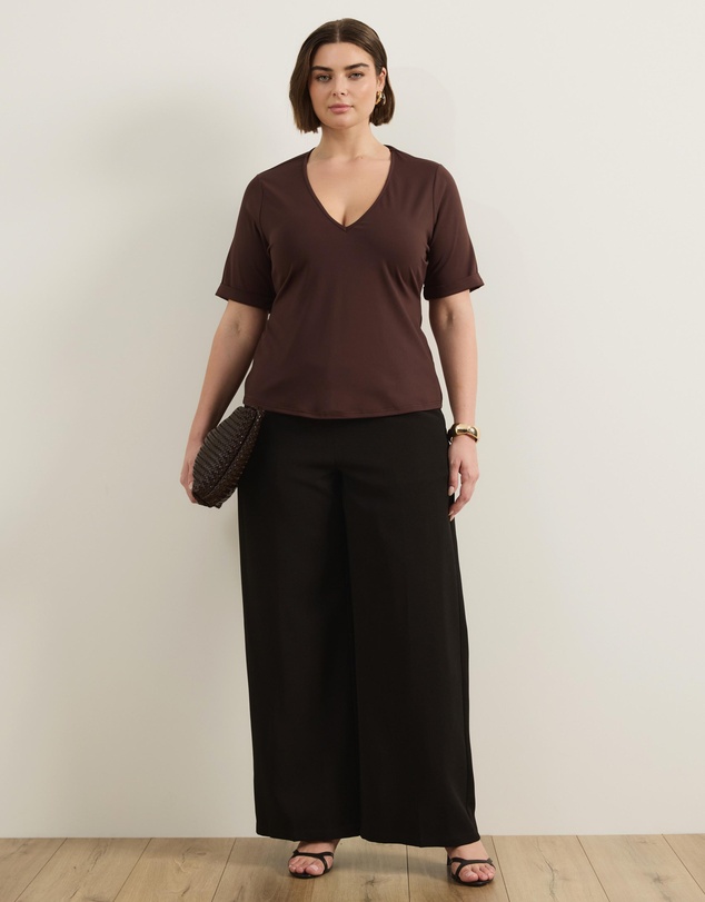 Atmos&Here Curvy - Deep V-Neck T-Shirt