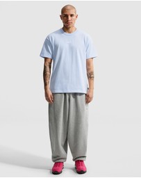 Nike - Sportswear Premium Essentials T-Shirt