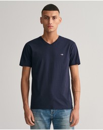 Gant - Slim Fit Shield V-Neck T-Shirt