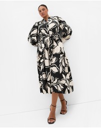 City Chic - Kinsley Mono Print Maxi Dress