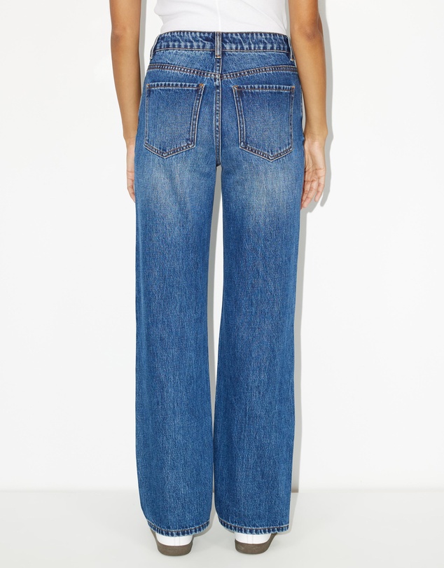 Dazie - On Point Straight Leg Jeans