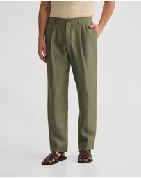 Oxford - Christopher Pant