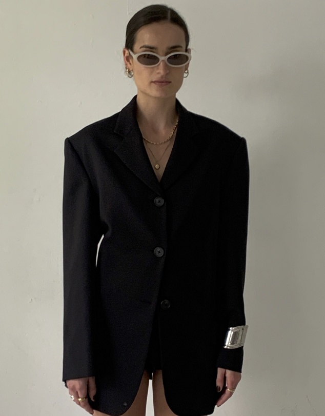 Salana - The Lucia Frame