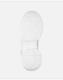 GUESS - Hapyy3 Chunky Sneakers