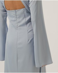 Tussah - Bec Long Sleeve Satin Maxi Dress