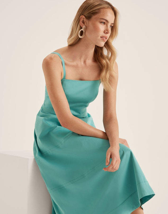 Review - Elina Dress