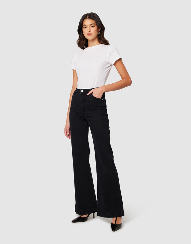 Rolla's - Eastcoast Flare Jean - Black